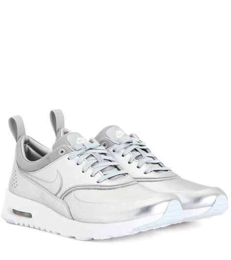 nike air thea silber